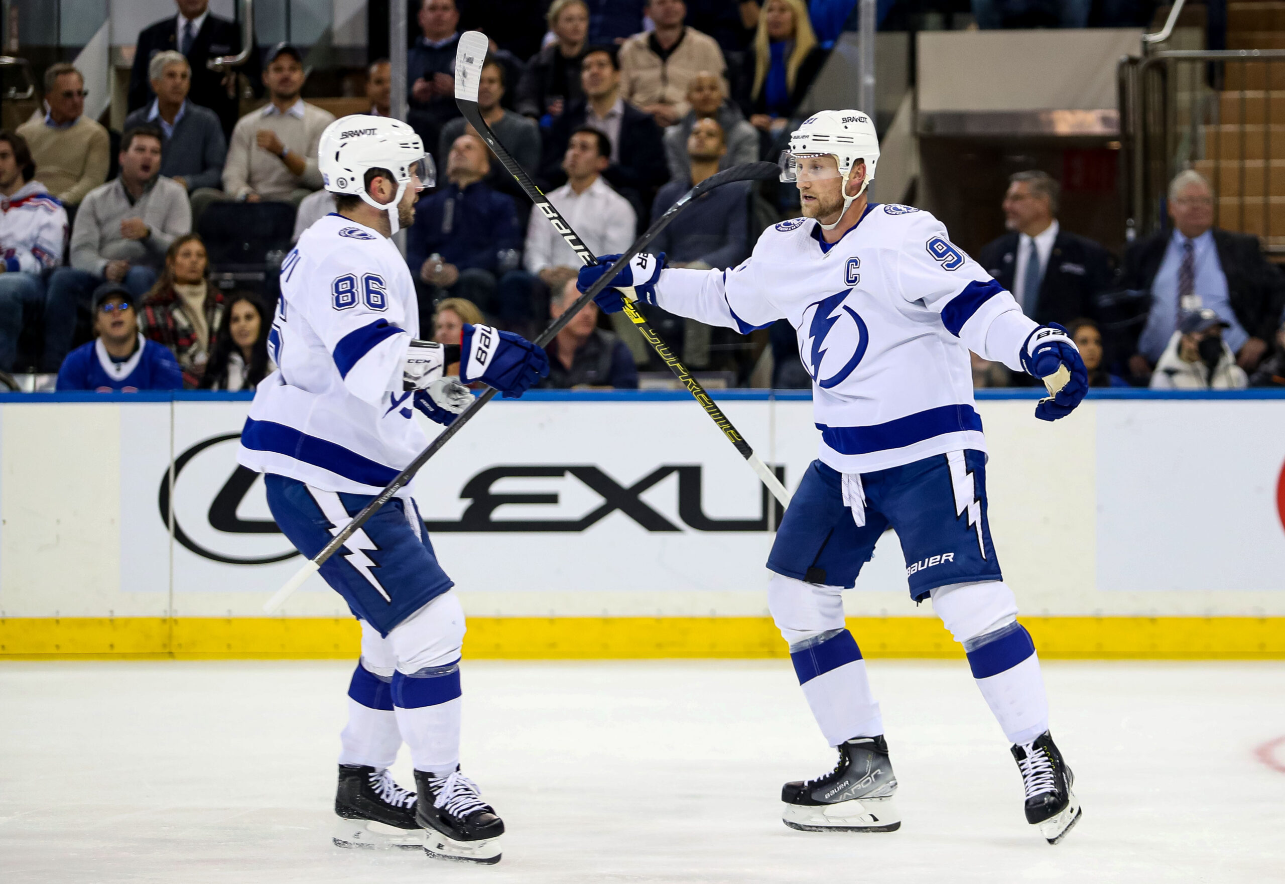 Just In: 47 saves by top talent gives lightning amazing display in sunrise.