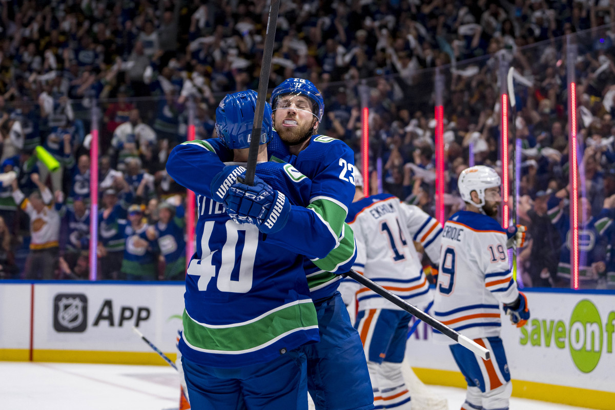 GOOD NEWS: Canucks Star Agrees new deal.