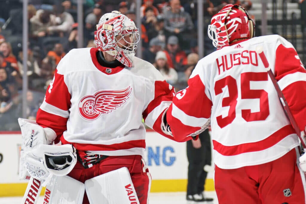 NHL LATEST NEWS: Red Wings Top Profile Veteran Retires after suffering a…see more