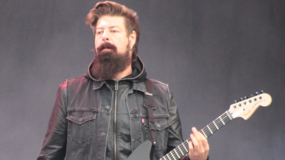 LATEST: Jim Root Sends message of Retirement to Slipknot due to heart disorder…