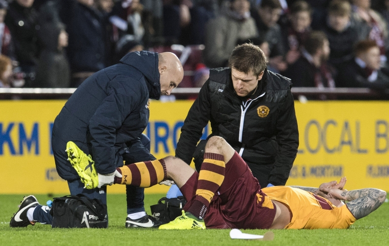 Heartbreaking: Motherwell star ‘gutted’ as he’s ruled out for ‘several months’