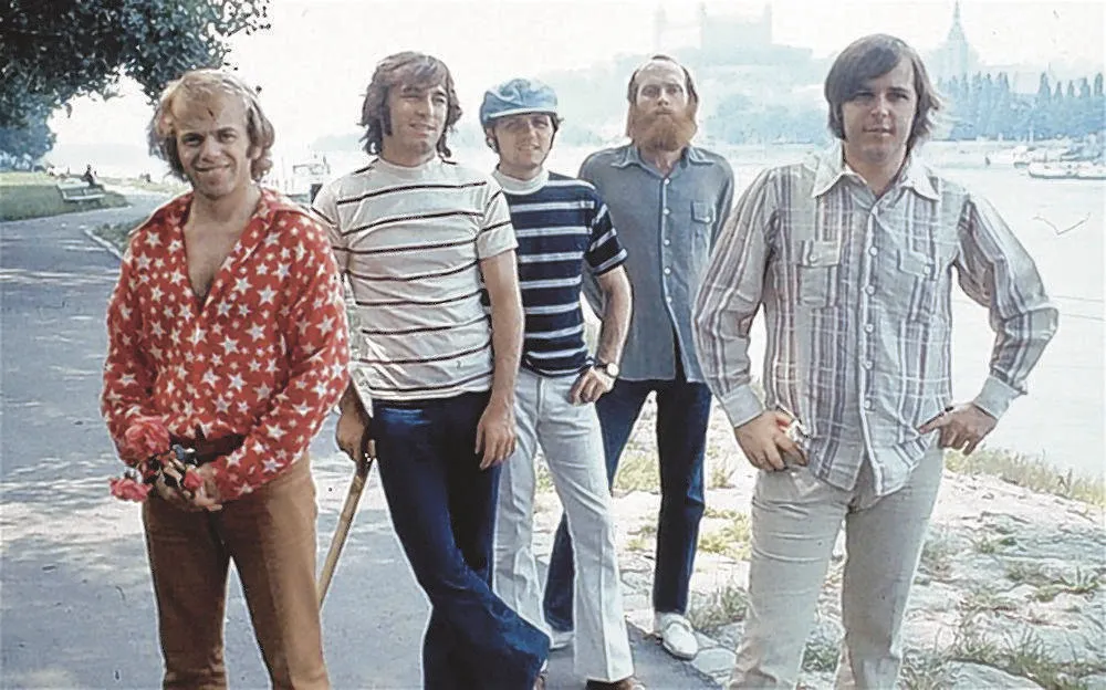 Just In: David Gates Collaborates with The Beach Boys for Upcoming Album…