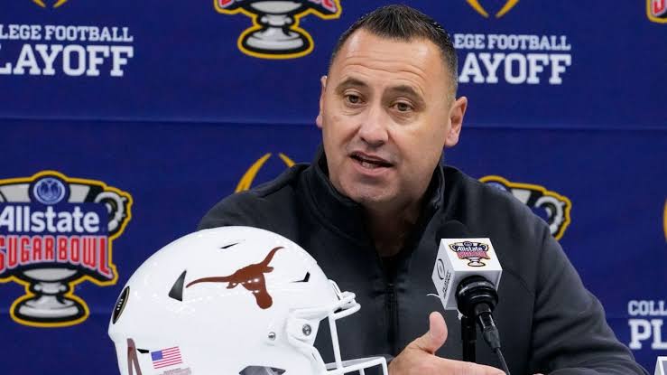 NCAA REPORT: Few minutes ago Steve Sarkisian Shocks the Team and NCAA with unexpected Retirement and Explain his decision….