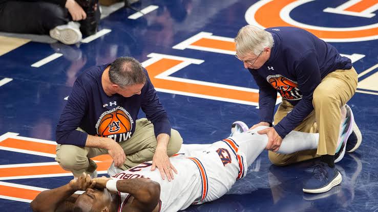 Sad News: Auburn Tigers star has been ruled out of season due to..