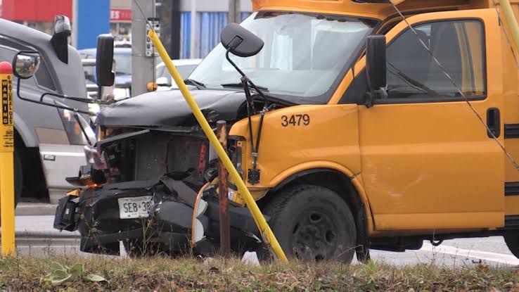 Tragedy strike: five teenagers killed in School bus car crash in Smoky Mountains..