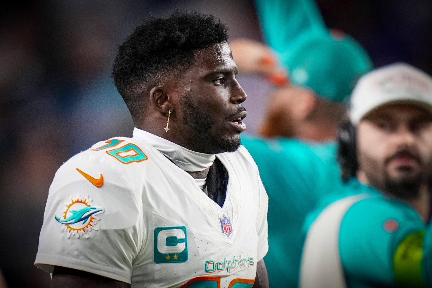 Breaking news: NFL Dolphins WR Tyreek Hill indicates he’s done playing in Miami: ‘I’m out’