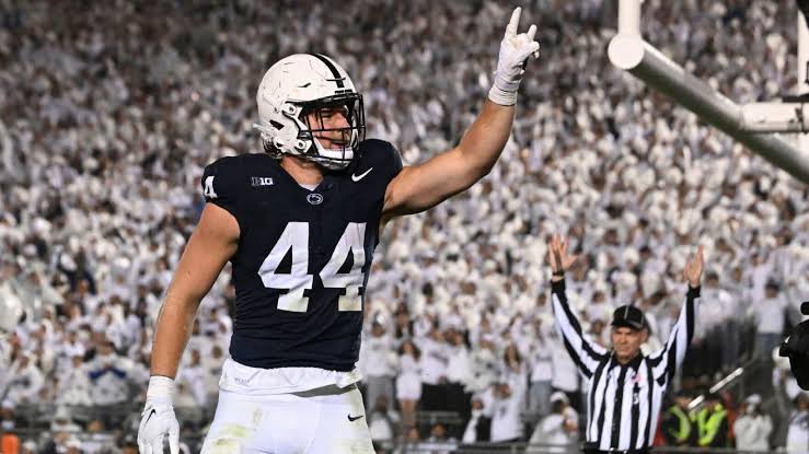 HEARTBREAKING News: Tyler Warren Receives Heartfelt Message From Penn State After Career Decision… See more…