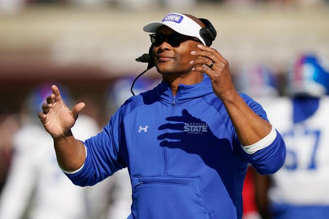 DONE DEAL:Eddie George Signed As The New Head Coach of Chicago Bears… See more details…