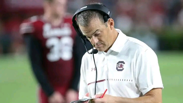 GAMECOCKS IN MOURNING: South Carolina Head Coach Shane Beamer Passes Away Unexpectedly at 46, Sending Shockwaves Through College Football Community”…..see more