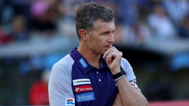 NEWS UPDATE: fremantle Dockers Coach suspended after suspect of drugs abuse…….